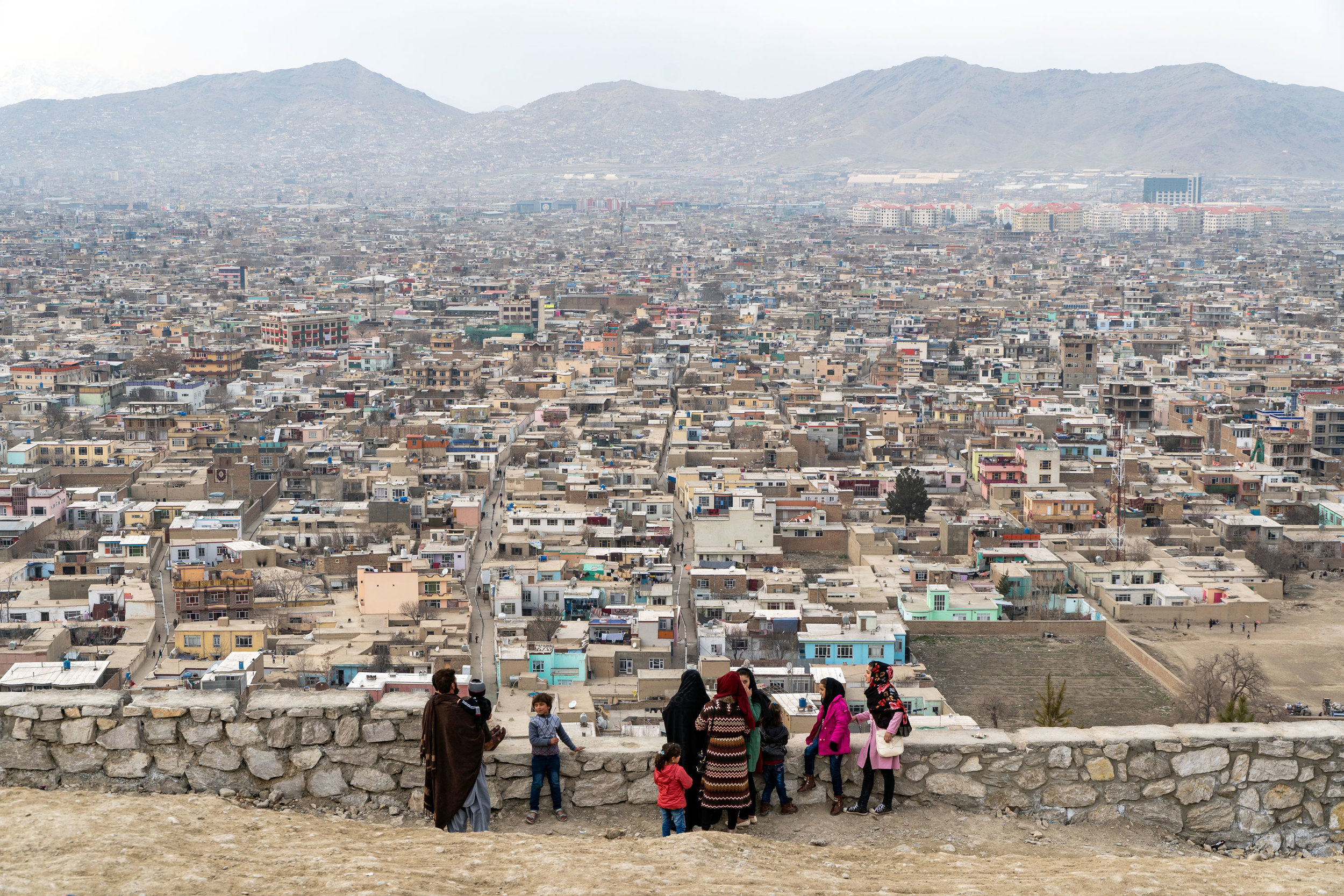 "استكشاف الثقافة والتاريخ الثريين لأفغانستان"
